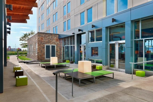 Aloft Vaughan Mills image 10