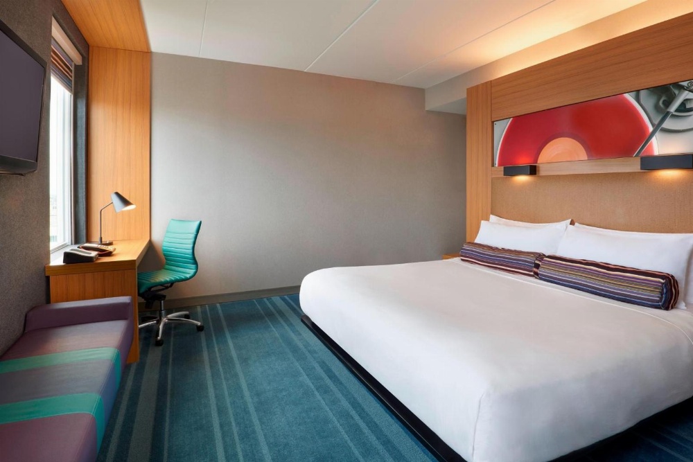 Aloft Vaughan Mills Main image